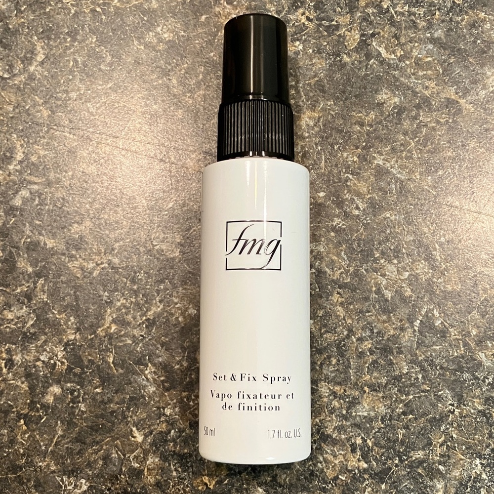 3/$15 ❤️ avon FMG makeup setting spray new in box